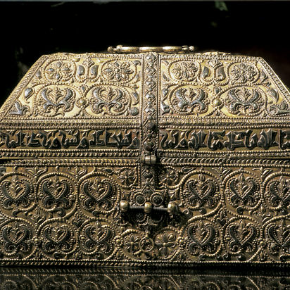 Discover the Treasure of Girona Cathedral