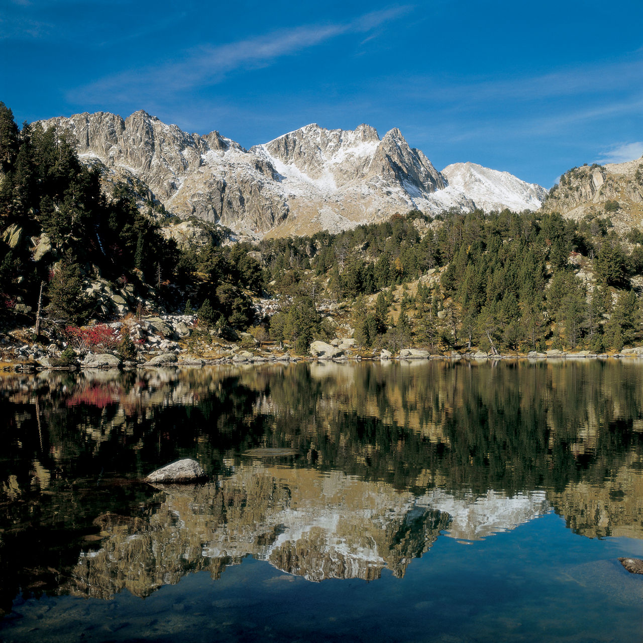 Discover The Aig estortes And Estany De Sant Maurici National Park