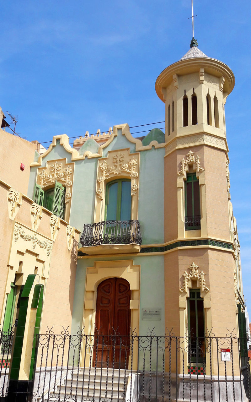 Torre de la Vídua de Can Sala, a la Ruta urbana de Malgrat.