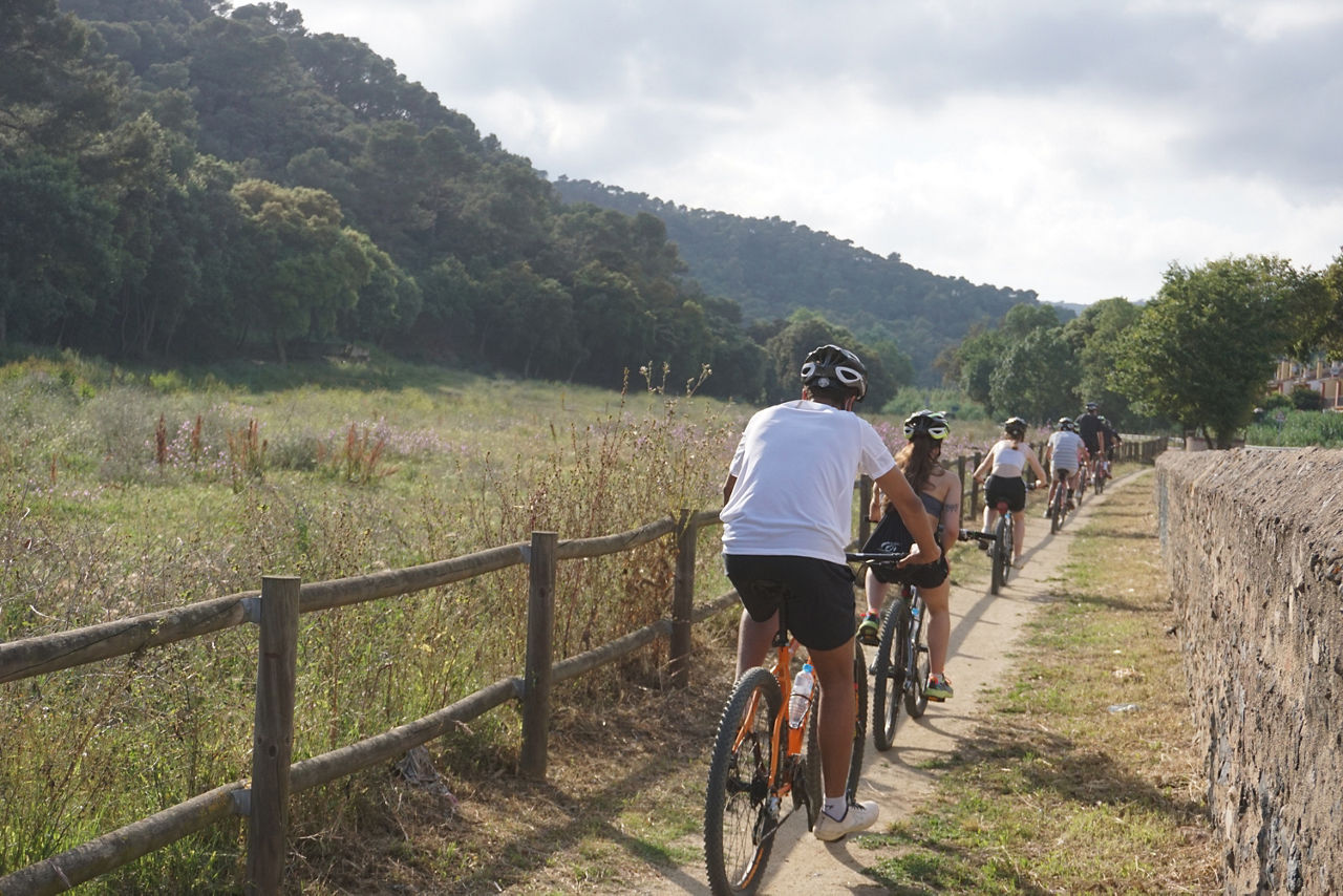 Ruta cicloturista guiada per la Paret d'en Ratés.