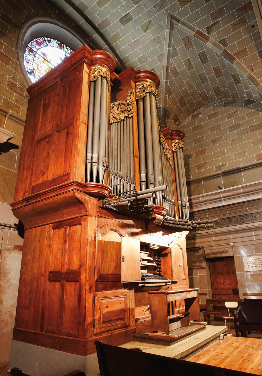 El Vendrell. Orgue de l'església.