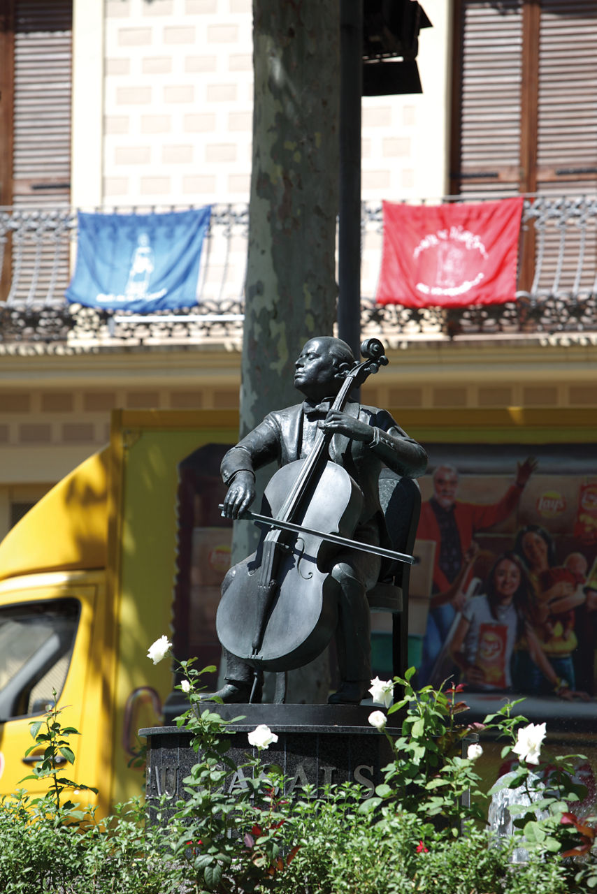 <p>El Vendrell. Monument a Pau Casals</p>       